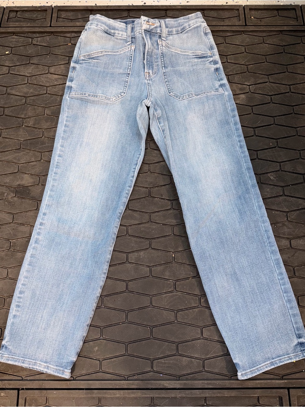 Express  Women’s Light Blue Jeans - Classic Straight Fit